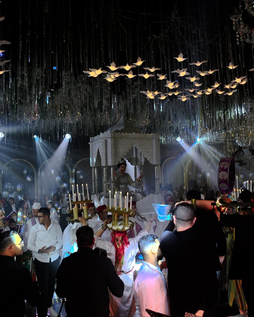 Golden Luxury Events logo