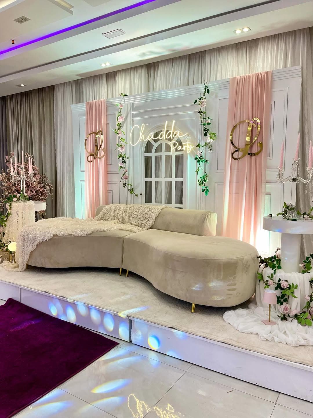 La Belle Fleur Royal 5