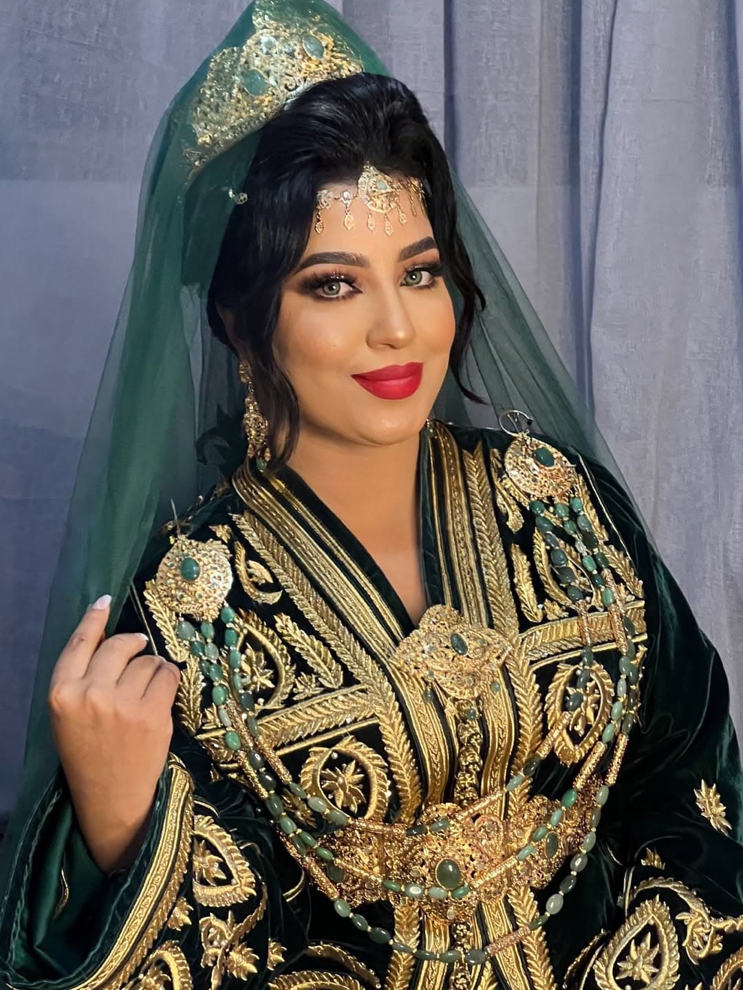 ZINEB ELOMARI makeup 5